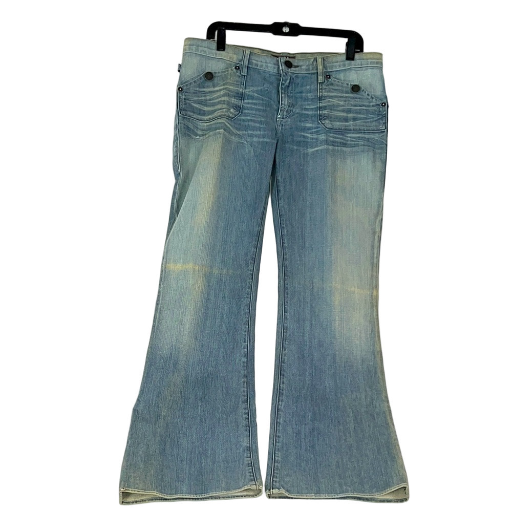Rock & Republic Light Blue Flare Leg Jeans Size 32